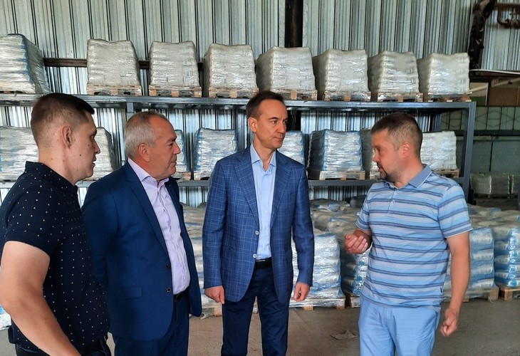 Гарантийный фонд Республики Татарстан посетил производство моющих, чистящих и полирующих средств